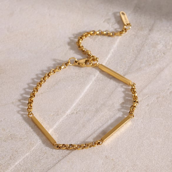 1 Stück Simple Series Einfache, einfarbige Edelstahl-Kettenarmbänder aus 18 Karat vergoldetem Edelstahl für Damen