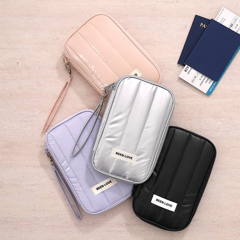 1 Piece Simple Series Lightweight Solid Color With A Light Luxury Style Card Holder h5Picture5