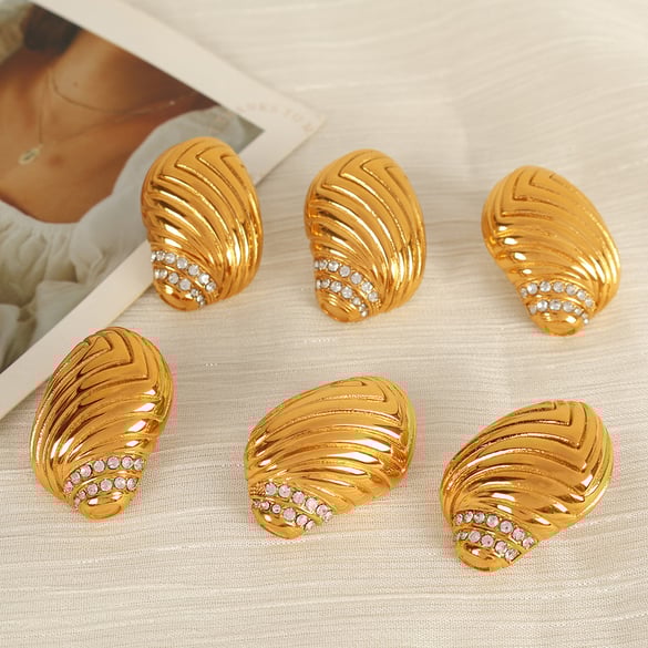 1 paire de boucles d&#39;oreilles à tige géométriques simples en acier inoxydable plaqué or 18 carats avec strass pour femme 2