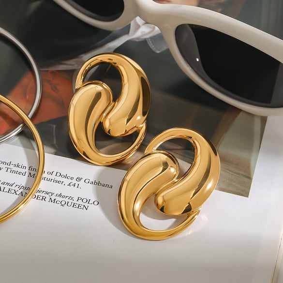 1 Paar Simple Series Original Design Line Edelstahl Goldfarben Damen Ohrstecker 2