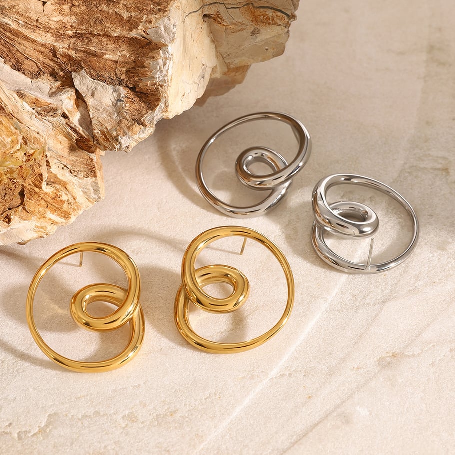 1 Paar Simple Series Casual Heart Edelstahl 18 Karat vergoldete Damen-Ohrstecker Bild4
