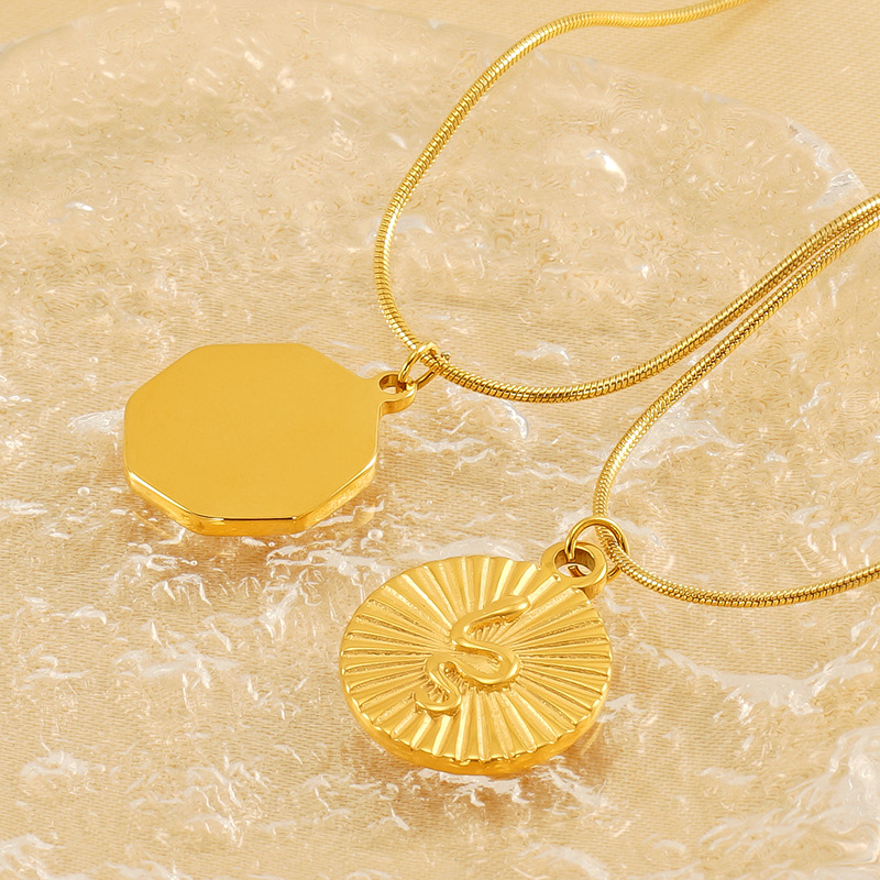 1 Piece Simple Series Classic Cross Stainless Steel 18K Gold Plated Women Pendant Necklaces Picture5