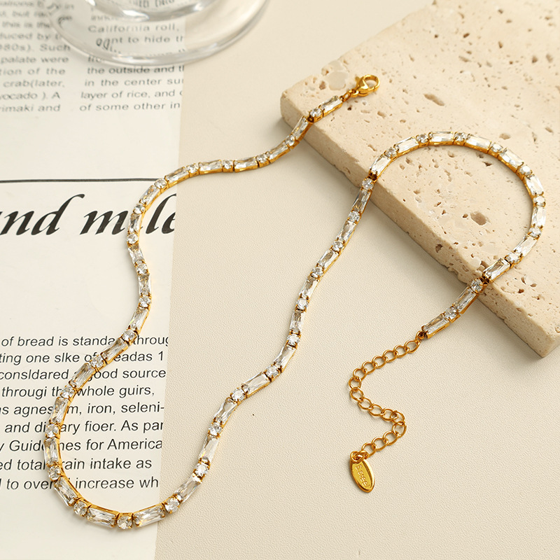 1 Stück Luxuriöse Serie Einfache geometrische Edelstahl 18 Karat vergoldet Zirkon Damen Kettenarmbänder Bild6