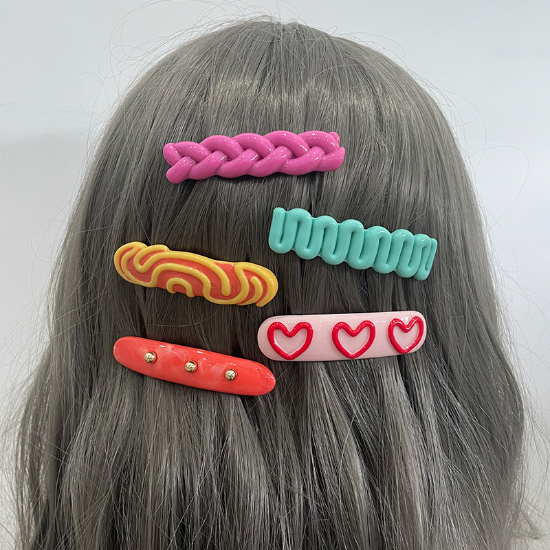 1 pieza de pinzas para el cabello de resina de colores mixtos, serie romántica, para mujer Imagen3