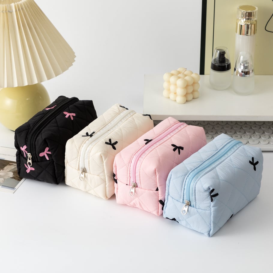 1 Piece Classic Travel Bowknot Lightweight Large Capacity Pouch With Random Printing Design Women's Quilted Cosmetic Bags Picture3