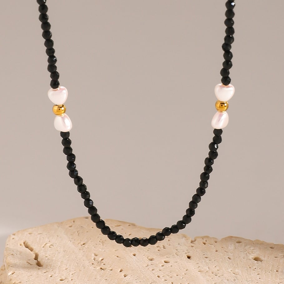1 Stück Simple Series Elegantes Herz Edelstahl 18 Karat vergoldet Kunstperle Damen Perlenketten Bild3