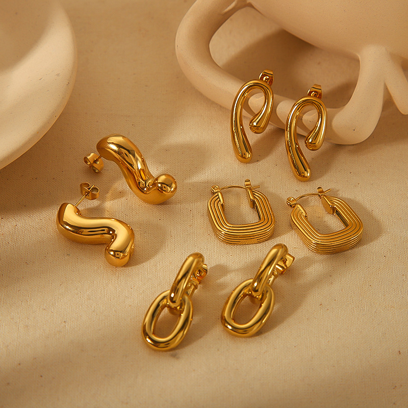 1 Pair Simple Series Simple Geometric 18K Gold Plated Stud Earrings Picture4