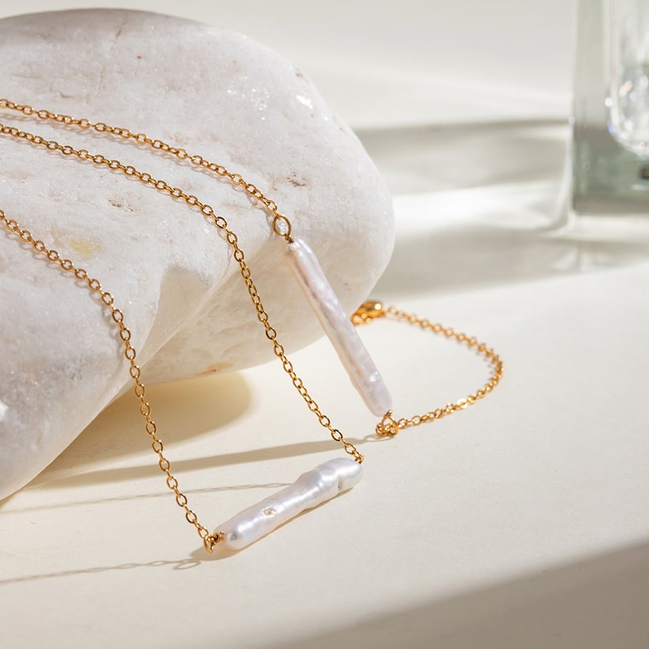 1 Stück Klassische Serie Elegante runde Edelstahl 18K vergoldete Damen-Charm-Armbänder Bild5