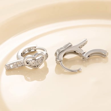 1 par de pendientes de aro de cobre con forma de corazón, sin enchapado y circonitas para mujer. h5 Imagen4