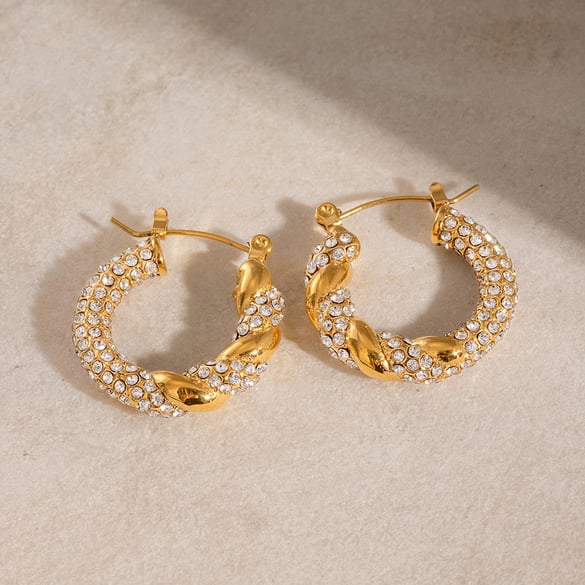 1 paio di orecchini a cerchio da donna con strass placcati in oro 18 carati, serie semplice, classici, twist, in acciaio inossidabile 2