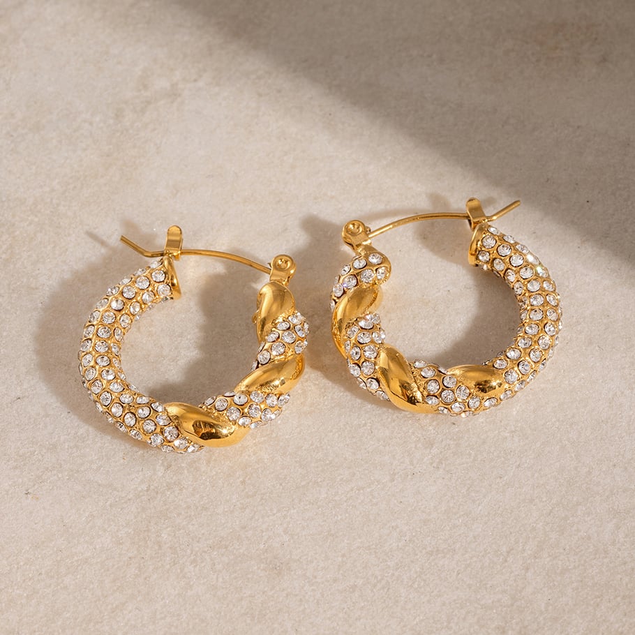 1 Paar Creolen aus der Simple Series Classic Twist aus Edelstahl mit 18 Karat vergoldetem Strass für Damen Bild3