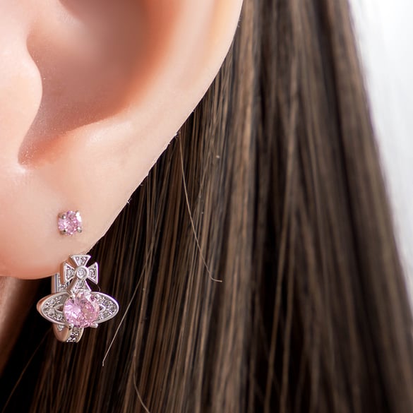 1 paire de boucles d&#39;oreilles à tige géométriques simples en acier titane sans placage et zircon pour femme