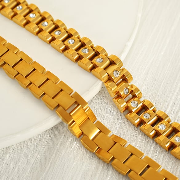 Pulsera de cadena con diamantes de imitación chapados en oro de 18 quilates y diseño geométrico retro de titanio para mujer, serie simple, 1 unidad 2