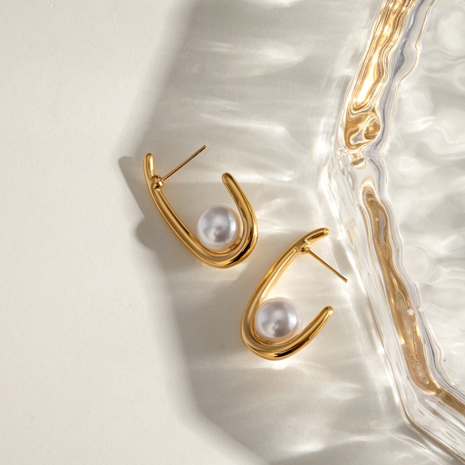 1 Pair Simple Series Elegant Letter Stainless Steel 18K Gold Plated Women Hoop Earrings Picture4