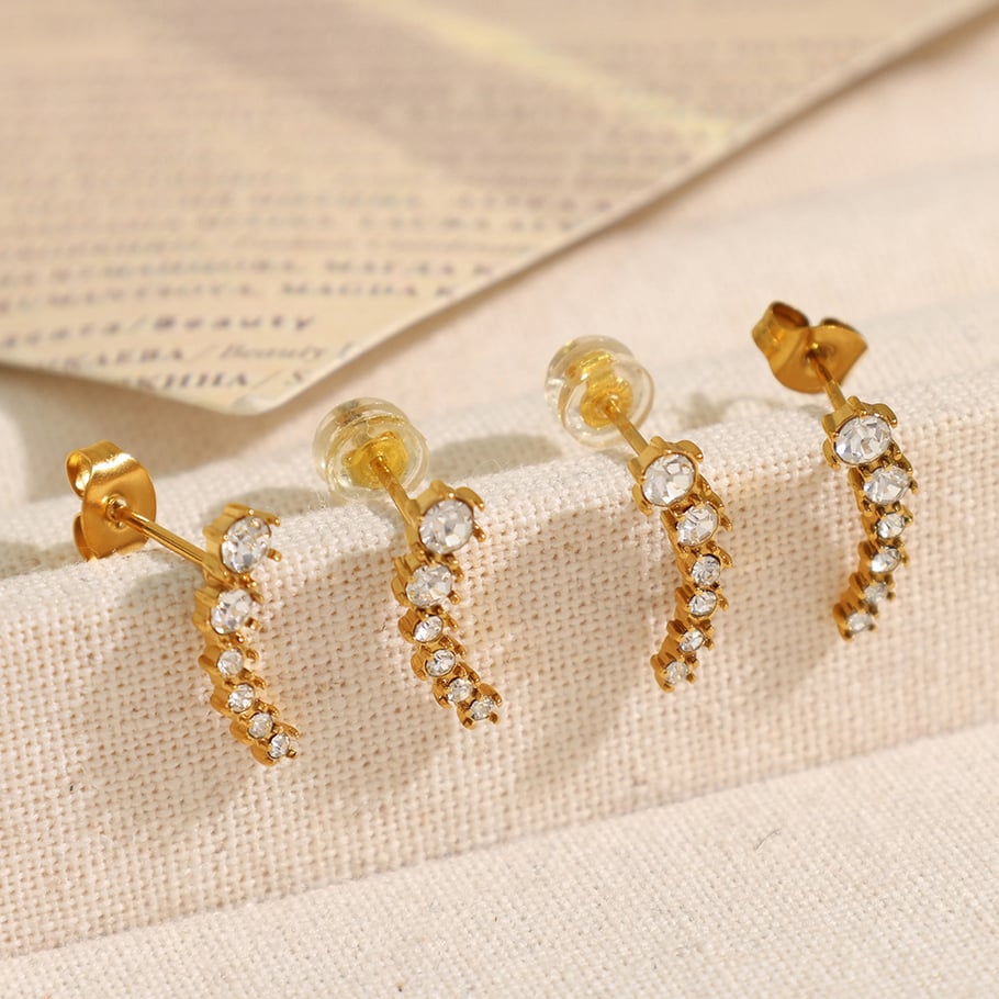 1 Pair Luxurious Series Daily Geometric Titanium Steel 18K Gold Color Plated Rhinestone Women's Stud Earrings Picture3