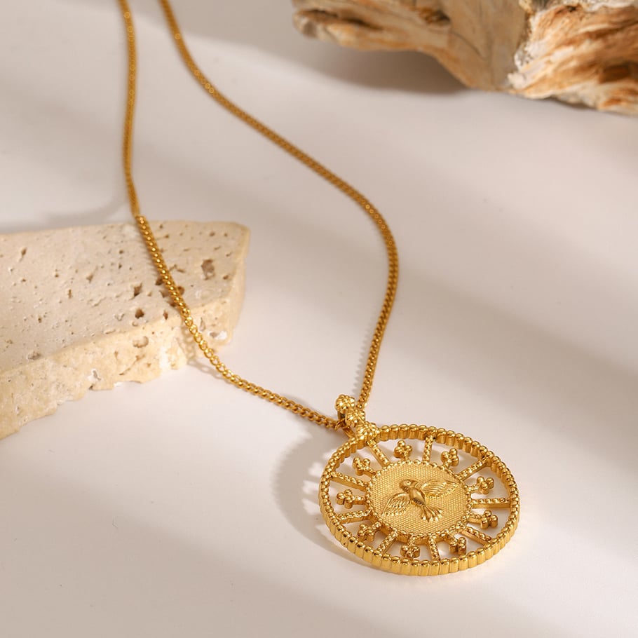 1 Piece Ethnic Series Retro Animal Stainless Steel 18K Gold Plated Women Pendant Necklaces Picture4