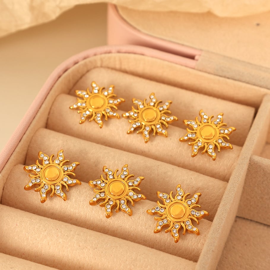1 Pair Simple Series Retro Sun/Moon Stainless Steel 18K Gold Plated Rhinestone Women Stud Earrings Picture3