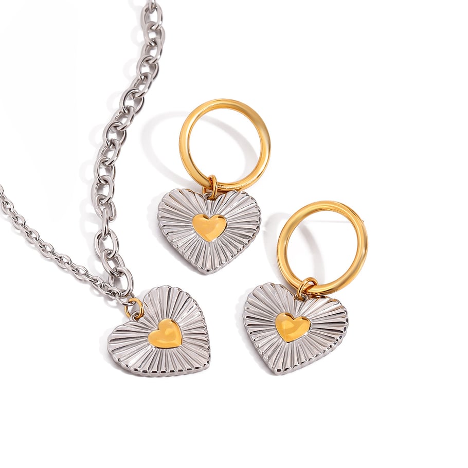 1 Piece Romantic Series Daily Thread Heart Stainless Steel Gold Color Women's Pendant Necklaces Picture10