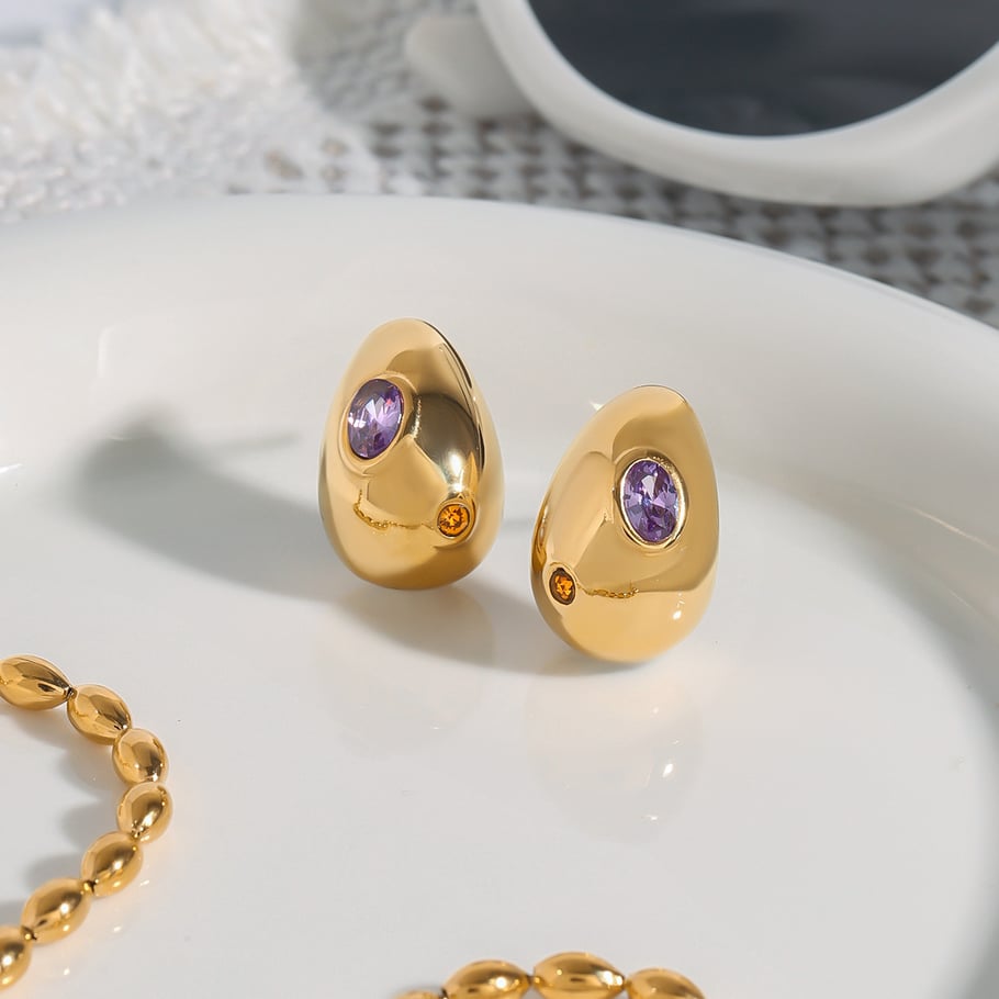 1 par de pendientes de botón de acero inoxidable dorados con forma de gota de Europa y América, serie clásica para mujer Imagen6