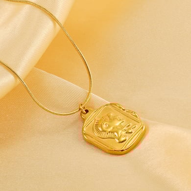 1 Piece Simple Series Classic Cross Stainless Steel 18K Gold Plated Women Pendant Necklaces h5 Picture3