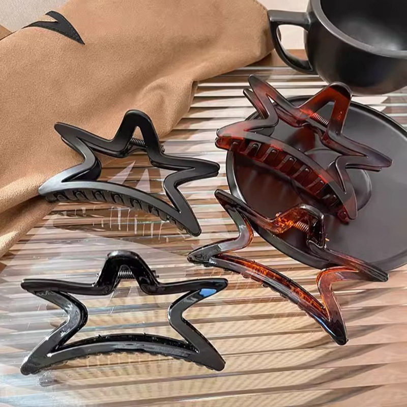1 Piece Simple and Daily - use Brown Hair Claws Picture4