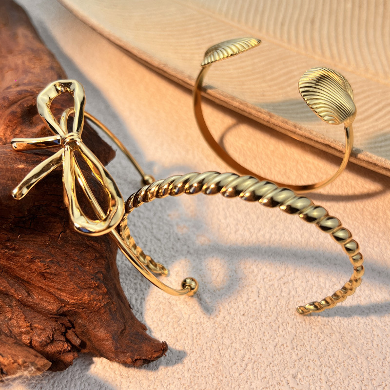 1 Piece Simple Series Classic Bow Knot Stainless Steel Gold Color  Women's Bangles Picture3