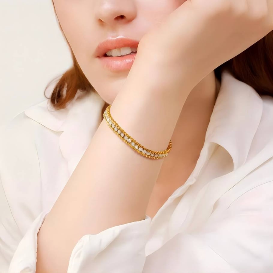 1 Stück Romantische Serie Elegante geometrische 18 Karat vergoldete Kettenarmbänder Bild3