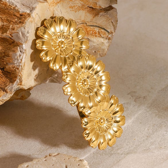 1 Pair Romantic Series Retro Flower Stainless Steel 18K Gold Plated Women Hair Clips