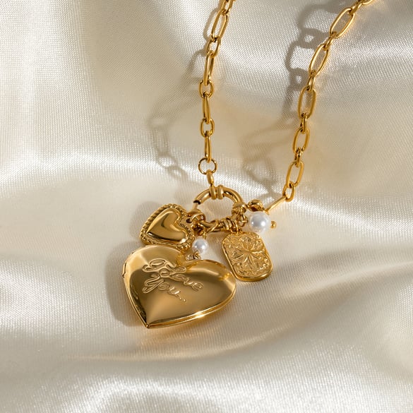 1 pezzo semplice serie elegante amore/cuore forma acciaio inossidabile placcato oro 18K donne collane con ciondolo
