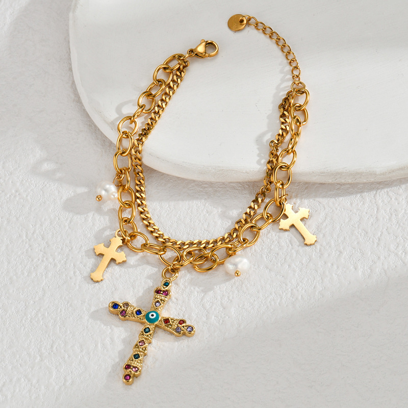 Bracelet à breloques pour femme, série luxueuse, croix quotidienne, en acier inoxydable plaqué or 18 carats, avec perles artificielles Image3