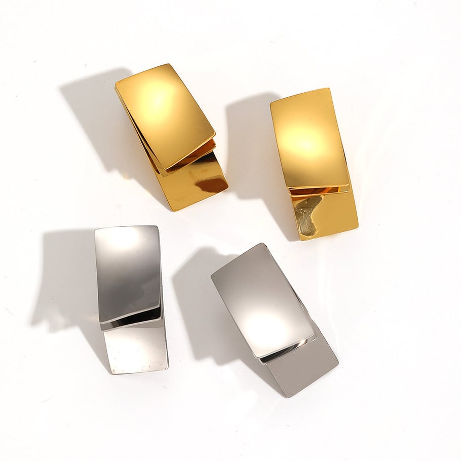 1 Paar Simple Series Leichter Luxus-Stil Viereck Edelstahl 18 Karat vergoldet Damen Ohrstecker Bild4