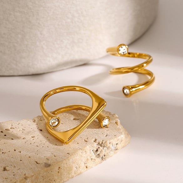 1 Paar Simple Series Einfache geometrische Edelstahl 18 Karat vergoldet Strass Damen verstellbare Ringe