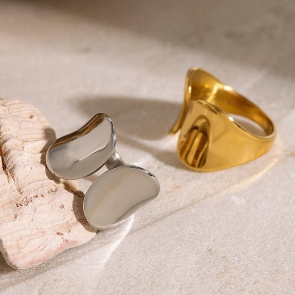1 paio di anelli regolabili da donna in acciaio inossidabile placcato oro 18 carati, semplici e geometrici, serie semplice