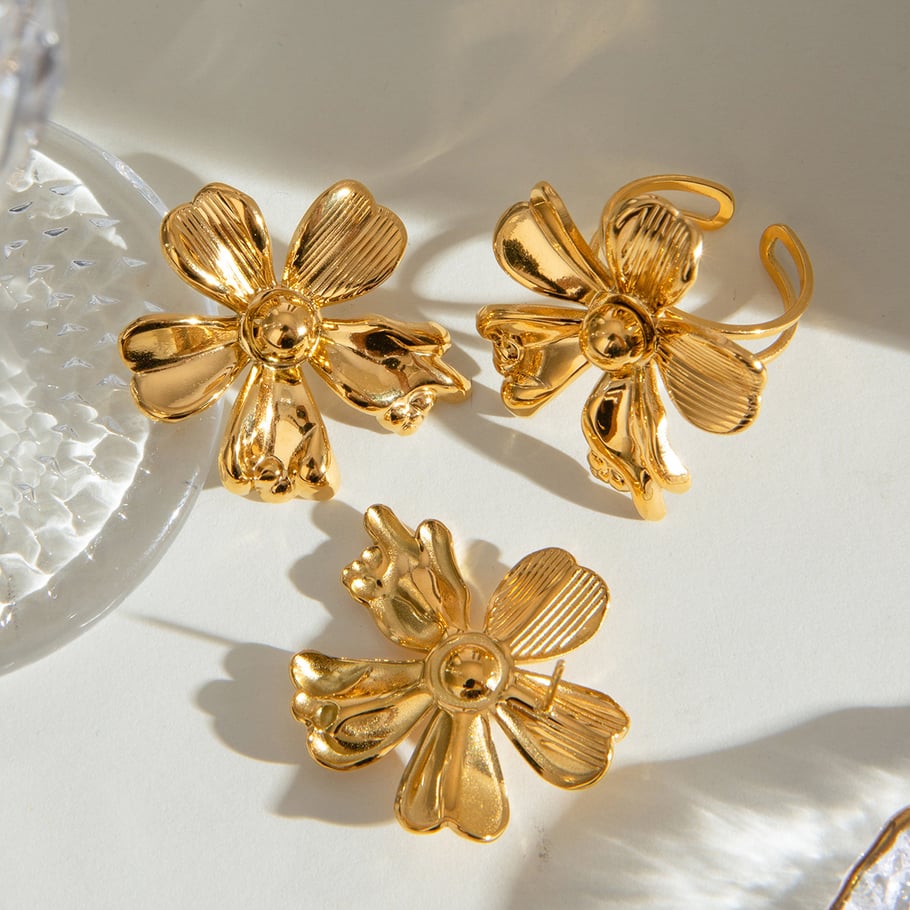 1 Pair Stylish Classic Style Flower Shape Stainless Steel 18K Gold Plated Inlay Artificial Pearl Women Earrings set Picture4