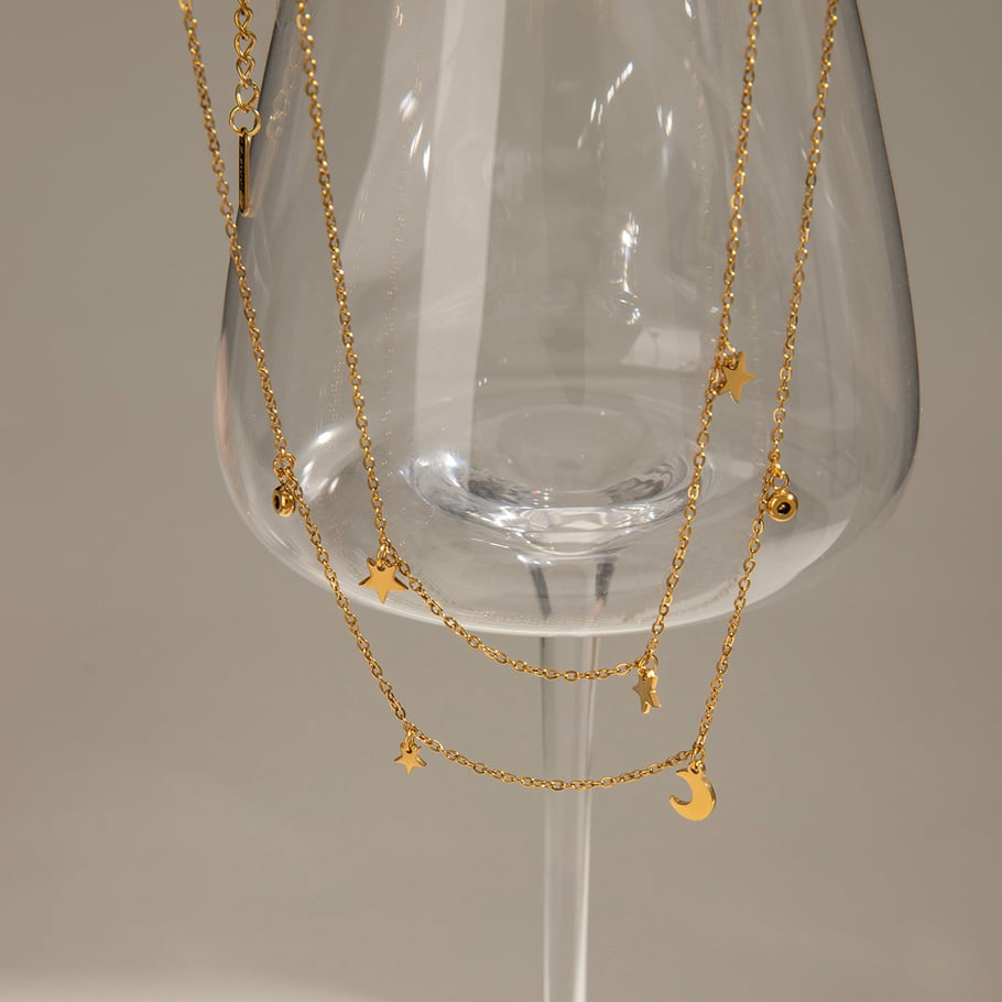 1 Piece Simple Series Elegant Sun/Moon Stainless Steel 18K Gold Plated Rhinestone Women Layered Necklaces Picture3