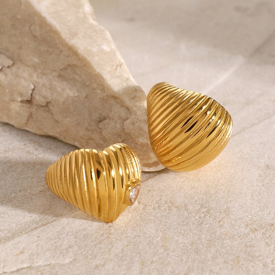1 Piece Classic Retro Style Conch Shape Stainless Steel 18K Gold Inlay Zircons Women's Single Ring Picture4