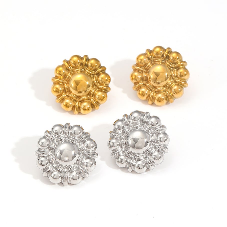 1 Pair Retro Flower 18K Gold Plated Stud Earrings Picture4