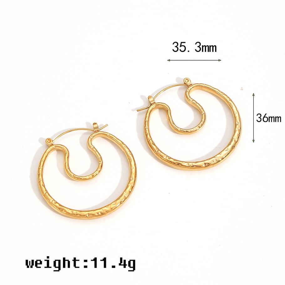 1 par de pendientes de botón de acero inoxidable dorados con forma de anillo estilo Ins de serie simple para mujer Imagen6