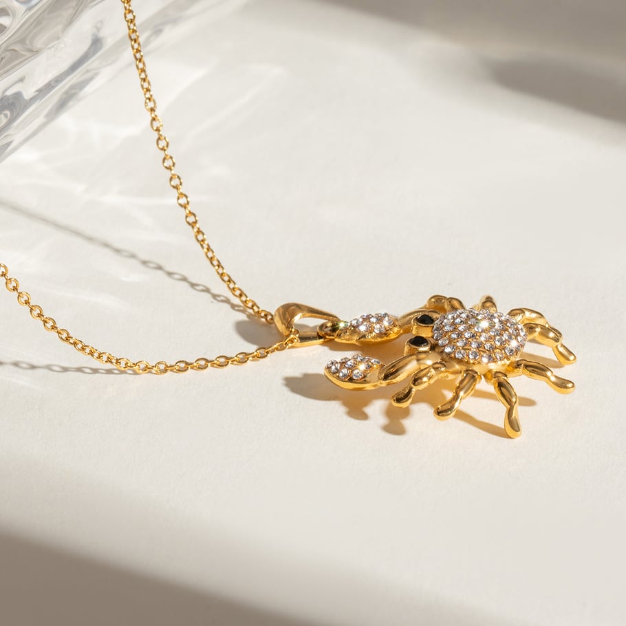 Collier avec pendentif tortue en acier inoxydable plaqué or 18 carats et strass pour femme, série simple et décontractée, 1 pièce Image2