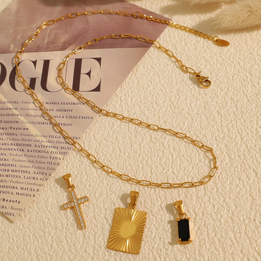 1 Piece Simple Series Simple Cross Stainless Steel 18K Gold Plated Zircon Women Pendant Necklaces Picture4