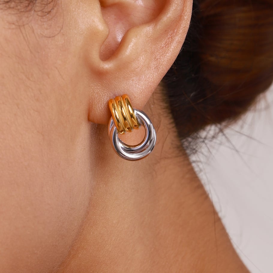 1 Pair Simple Series Fashionable Annular Stainless Steel Gold and Silver Color Women's Stud Earrings Picture4