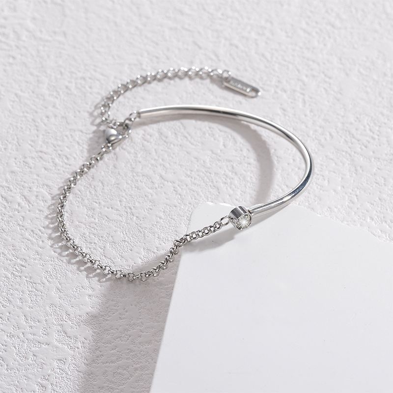 Bracelet à breloques géométrique naturel en acier inoxydable plaqué or 18 carats et zircon pour femme, série simple, 1 pièce Image3
