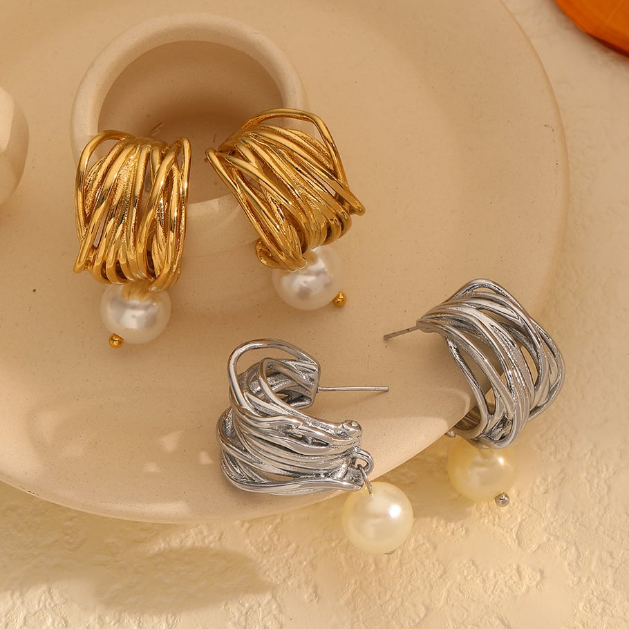 1 Pair Classic Series Retro Line 18K Gold Plated Women Stud Earrings Picture3