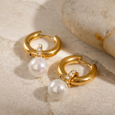 1 Pair Classic Series Retro Geometric Stainless Steel 18K Gold Plated Rhinestone Women Drop Earrings h5 Picture3