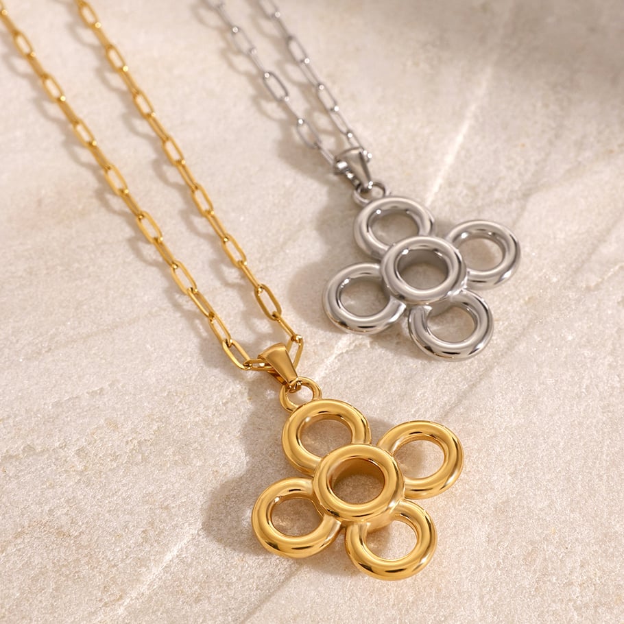 1 pezzo semplice serie retrò fiore acciaio inossidabile placcato oro 18K donne ciondolo collane Immagine7