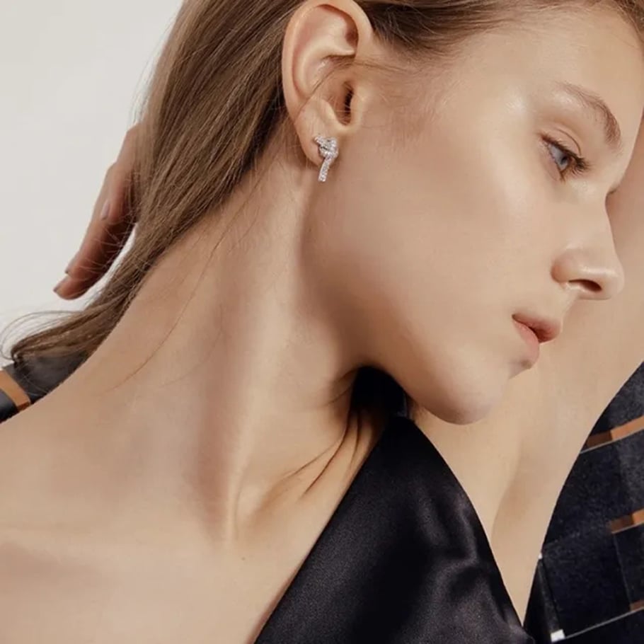 18k gold stainless steel/full diamond knotted earrings ins style fashionable cute small fresh titanium steel knot earrings Picture4