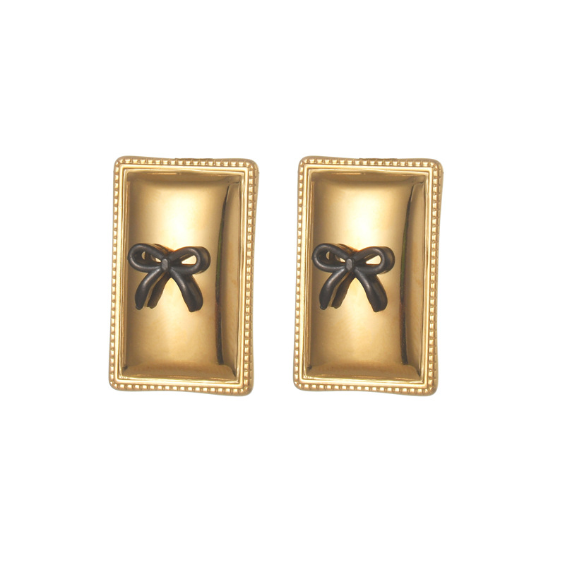 1 Pair Simple Cute Style Square Bowknot Shape Stainless Steel 18K Gold Plated Women's Stud Earrings Picture3