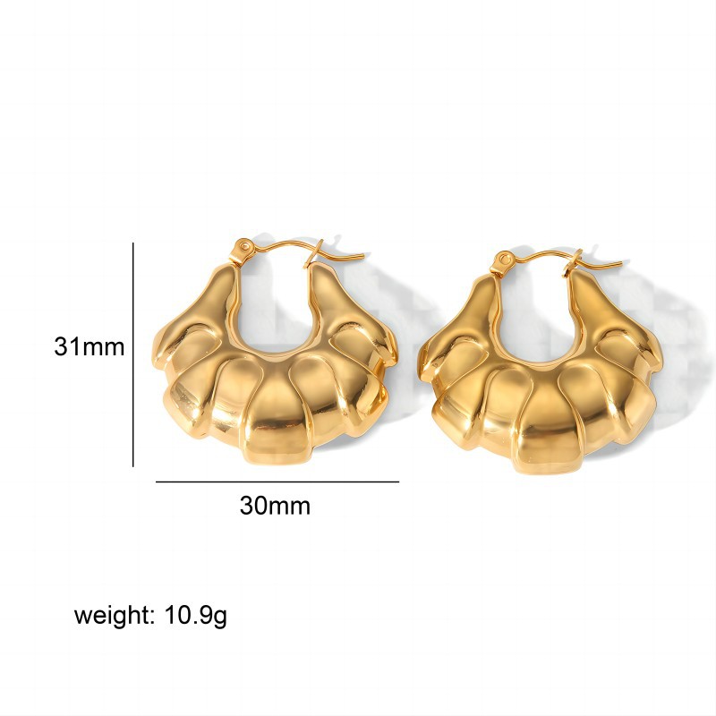 1 Paar einfache, runde Creolen aus Edelstahl mit 18 Karat Goldbeschichtung Bild3