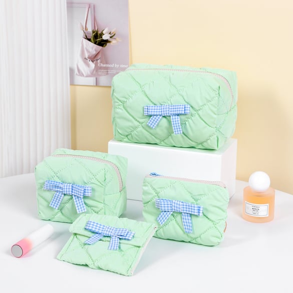 1 Piece Sweet Series Plaid Romantic Bow Knot Lightweight Women's Cosmetic Bags 2