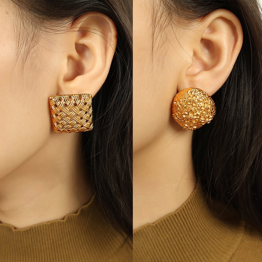 1 Pair Luxurious Series Retro Geometric Titanium Steel   Gold Color  Women's Stud Earrings Picture4